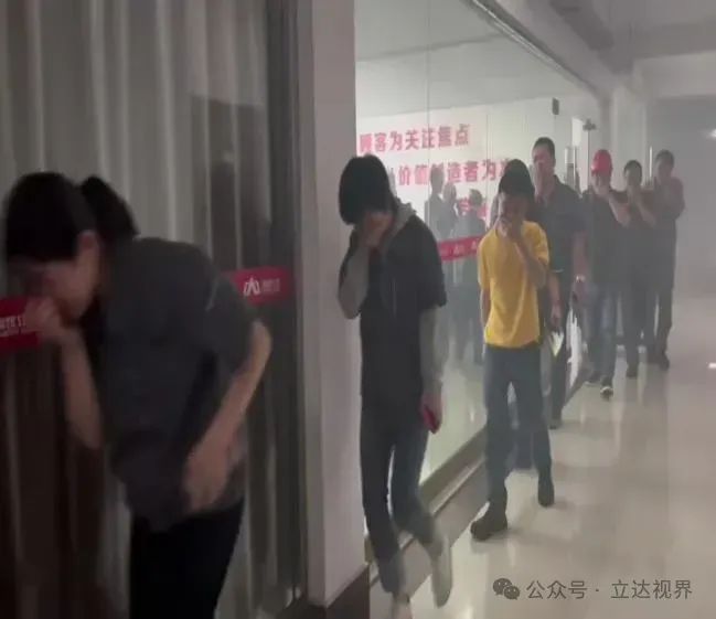 1740705046276297.jpeg 8.jpeg